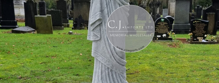 C J Imports - Jesus Statue