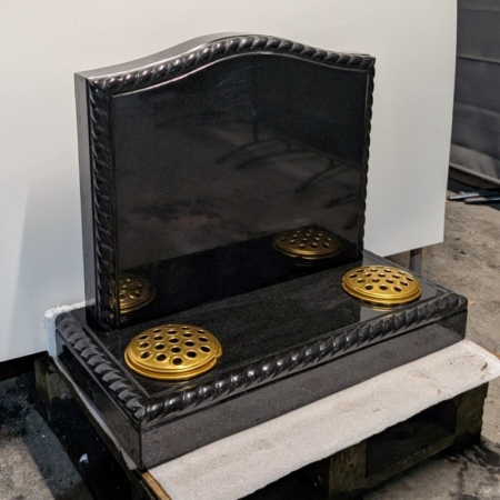 Polished Rope Khammam Black Headstone